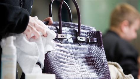 handbag cleaning brisbane